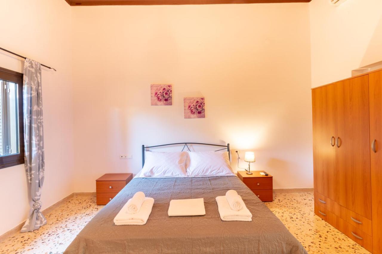Kathy'S Apartments Rhodes City Екстериор снимка